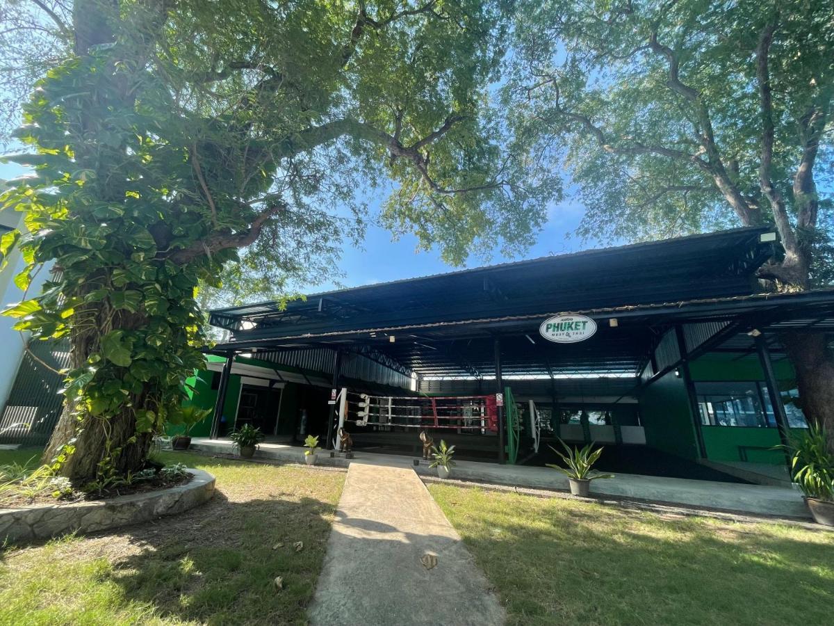 Phuket Muay Thai Hotel Rawai Beach Exterior photo